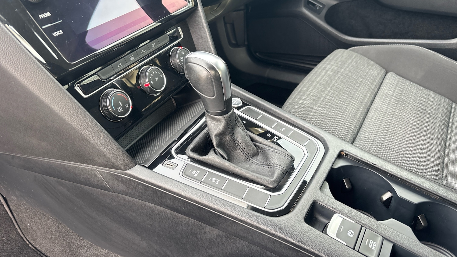 Used Volkswagen Passat 2021 for sale - 76859012: Photo 13