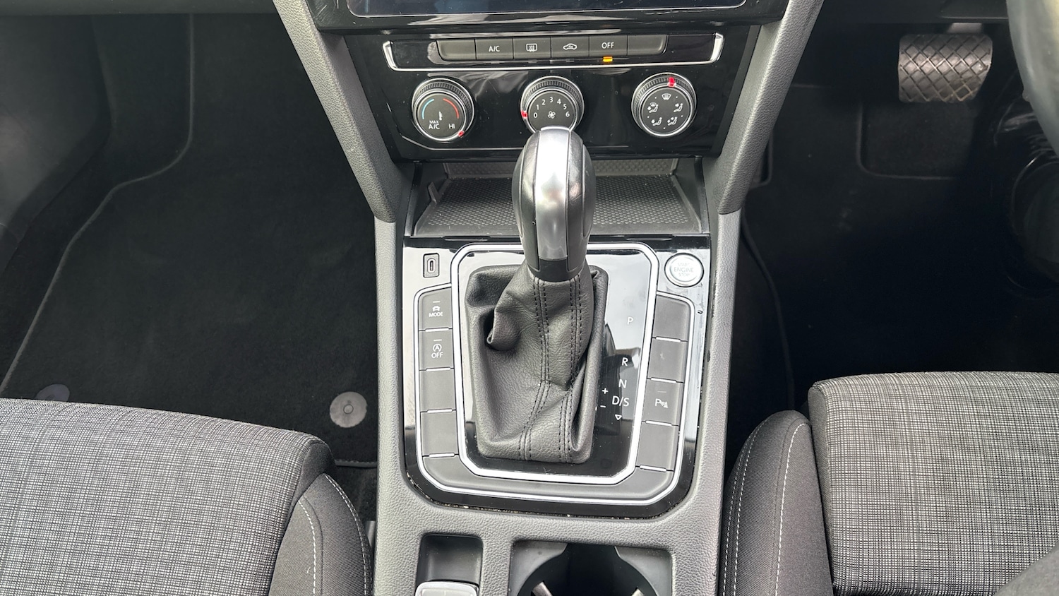 Used Volkswagen Passat 2021 for sale - 76859012: Photo 43