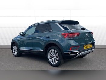 Used Volkswagen T-Roc 2025 for sale - 78859245: Photo