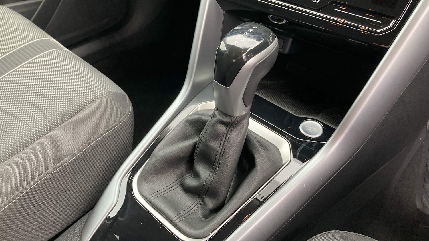 Used Volkswagen T-Roc 2025 for sale - 76968718: Photo 13