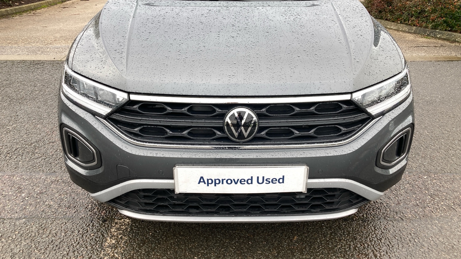 Used Volkswagen T-Roc 2025 for sale - 76968718: Photo 8