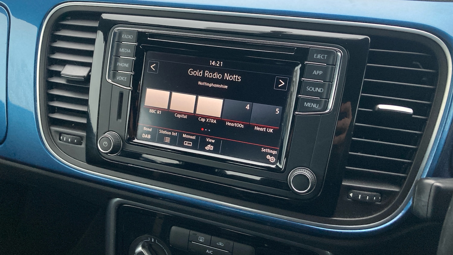 Used Volkswagen Beetle 2018 for sale - 77435620: Photo 33