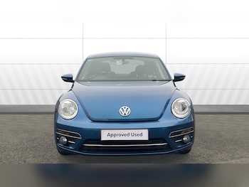 Used Volkswagen Beetle 2018 for sale - 77435620: Photo
