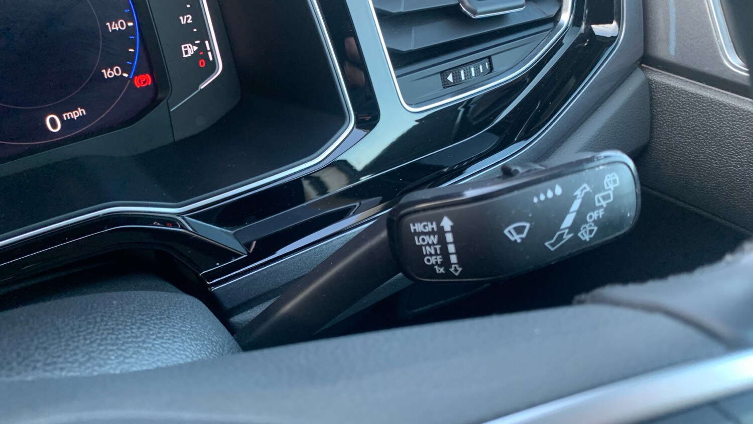 Used Volkswagen Taigo 2023 for sale - 77973870: Photo 24