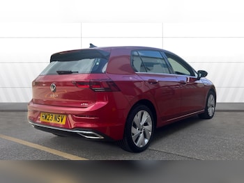 Used Volkswagen Golf 2023 for sale - 78901343: Photo