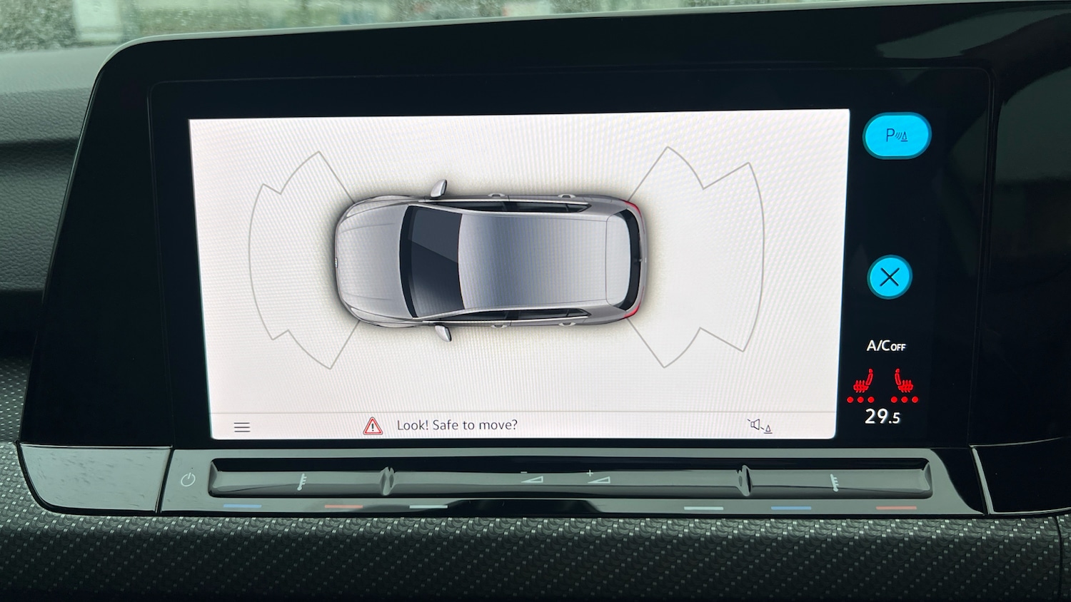 Used Volkswagen Golf 2023 for sale - 77195652: Photo 22