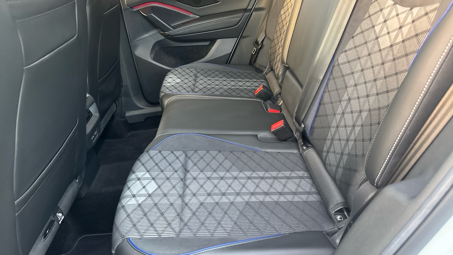 Used Volkswagen Tiguan 2024 for sale - 76640795: Photo 16