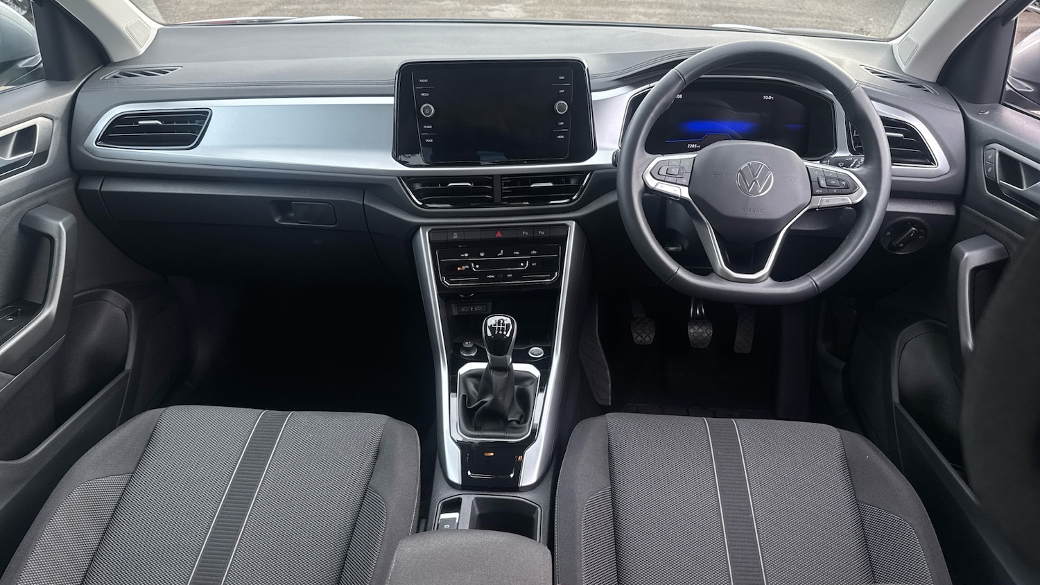 Used Volkswagen T-Roc 2025 for sale - 77532579: Photo 10