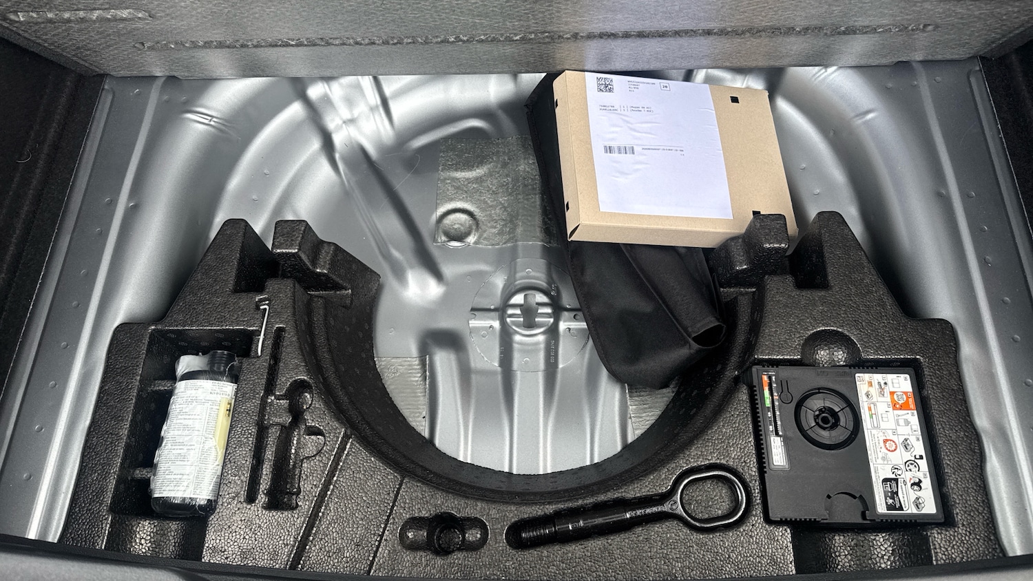 Used Volkswagen T-Roc 2025 for sale - 77532579: Photo 26