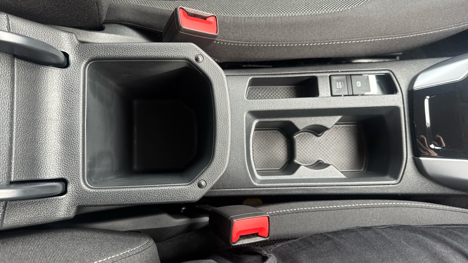 Used Volkswagen T-Roc 2025 for sale - 77532579: Photo 33