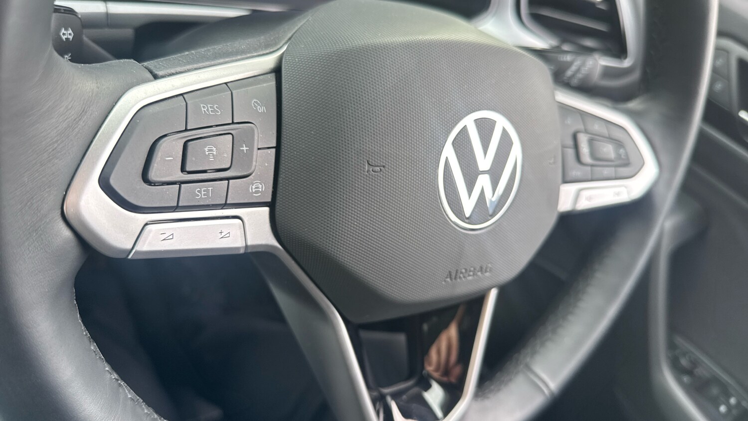 Used Volkswagen T-Roc 2025 for sale - 77532579: Photo 40