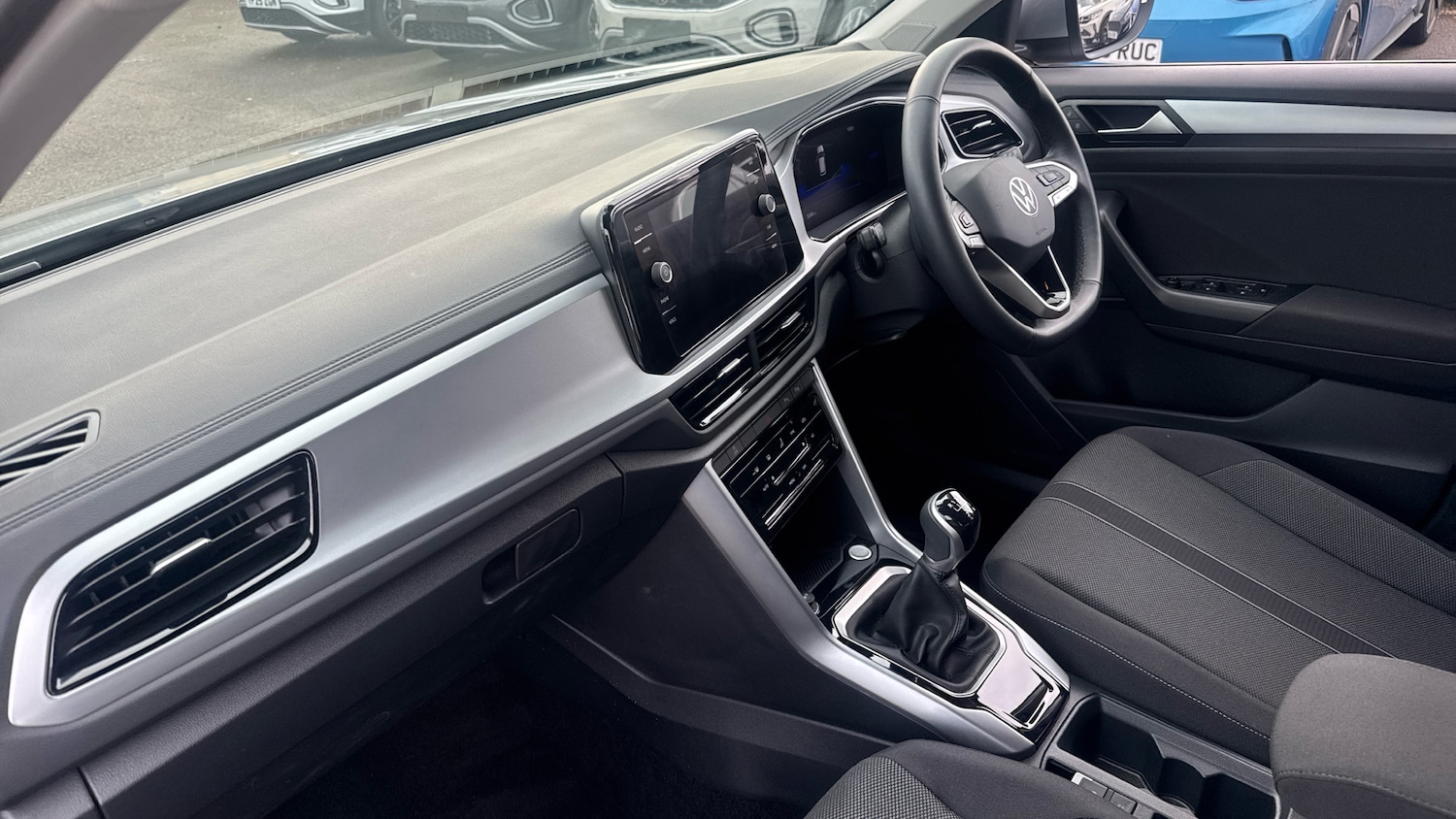 Used Volkswagen T-Roc 2025 for sale - 77532579: Photo 9