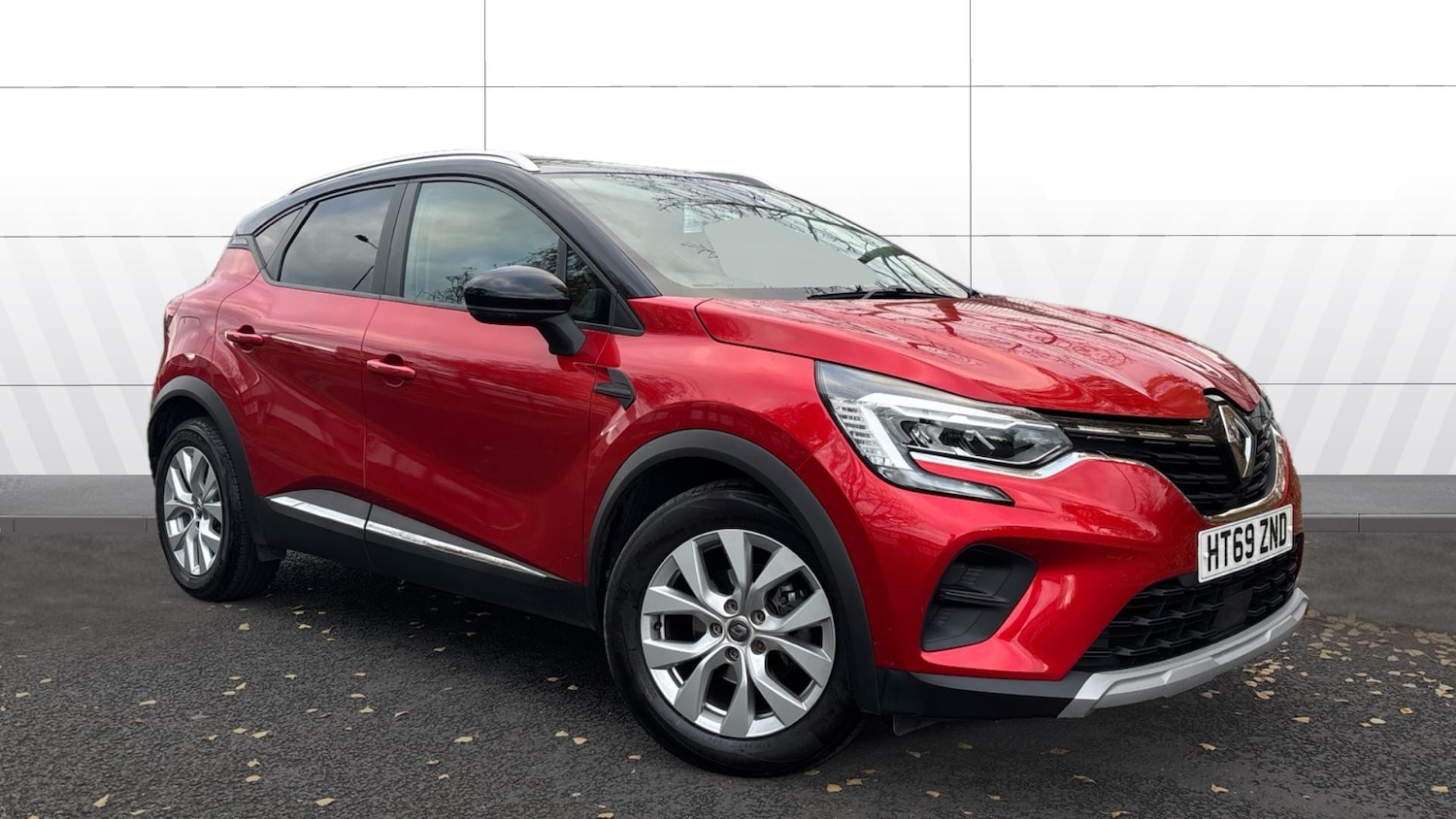 Used Renault Captur 2020 for sale - 76541749: Photo 1