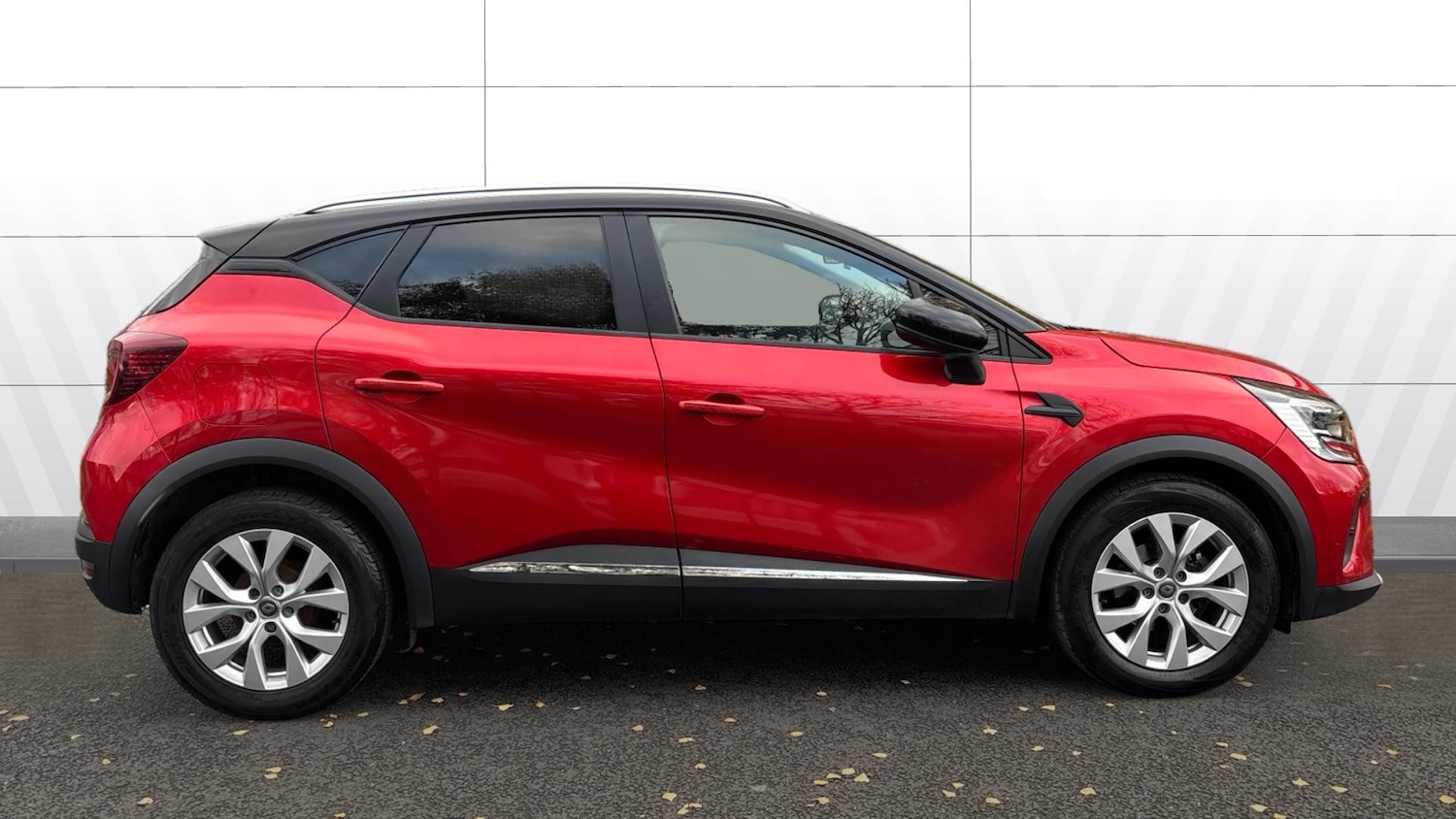 Used Renault Captur 2020 for sale - 76541749: Photo 5