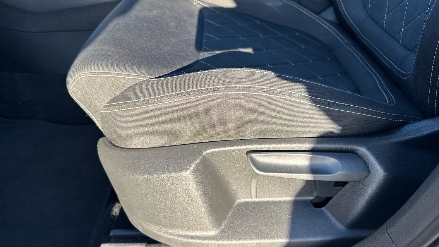 Used Skoda Karoq 2020 for sale - 77946970: Photo 22