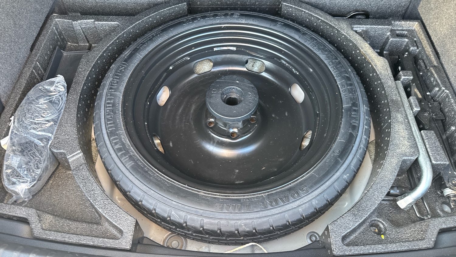 Used Skoda Karoq 2020 for sale - 77946970: Photo 26