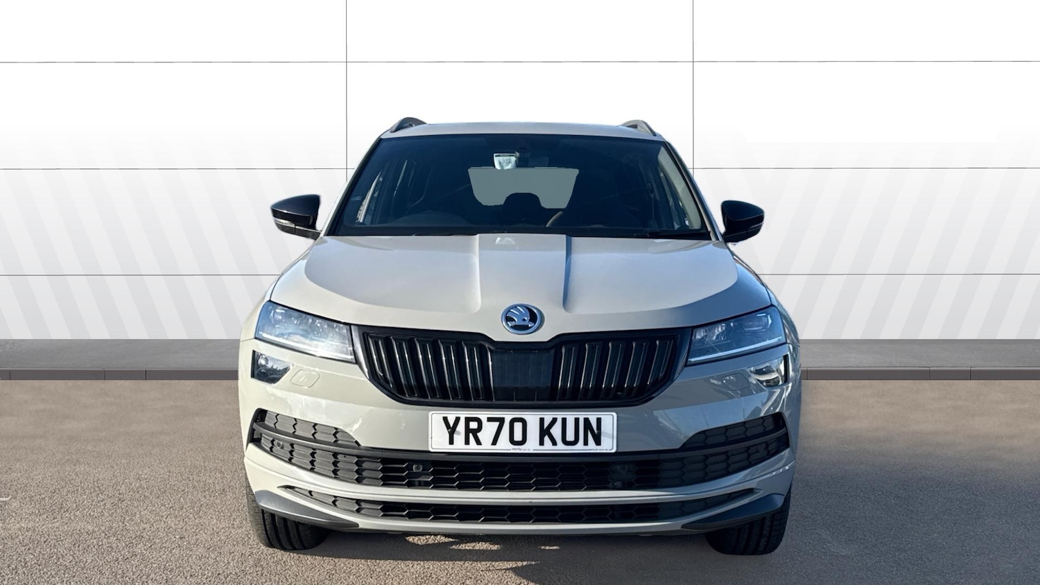Used Skoda Karoq 2020 for sale - 77946970: Photo 3