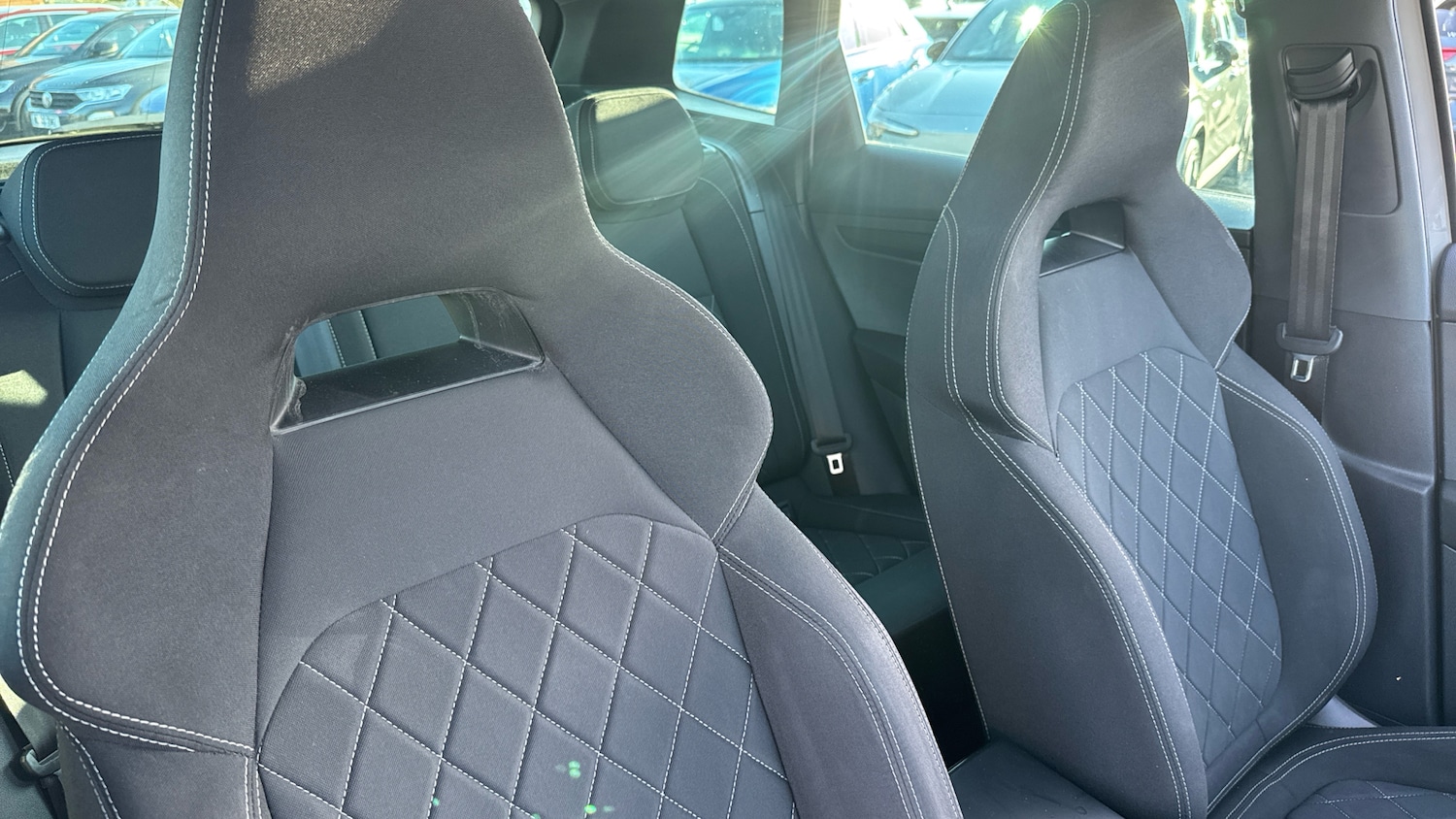 Used Skoda Karoq 2020 for sale - 77946970: Photo 32