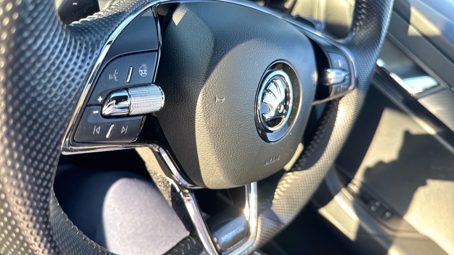 Used Skoda Karoq 2020 for sale - 77946970: Photo 47