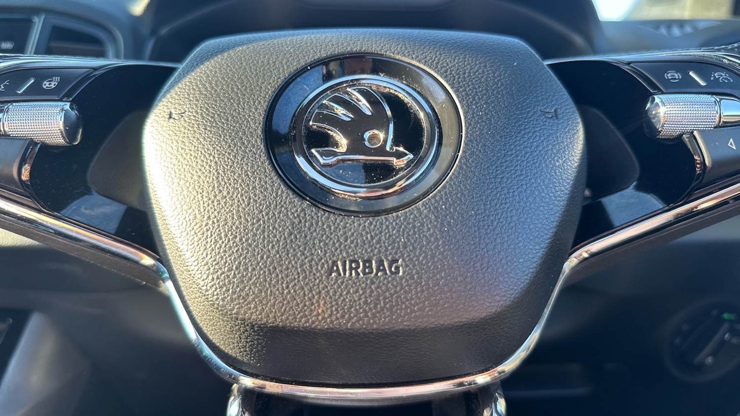 Used Skoda Karoq 2020 for sale - 77946970: Photo 8