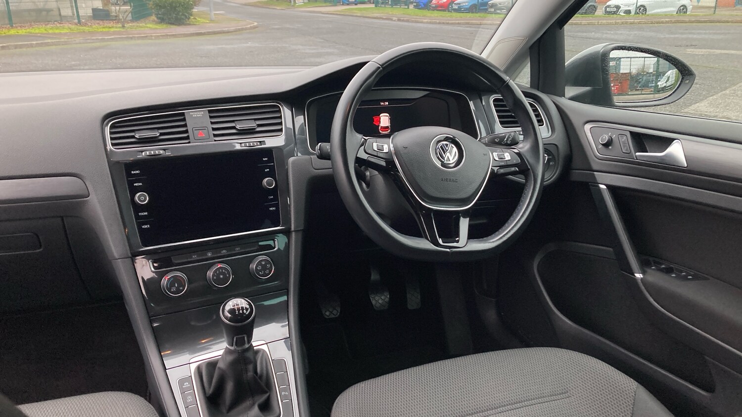Used Volkswagen Golf 2019 for sale - 77417330: Photo 10