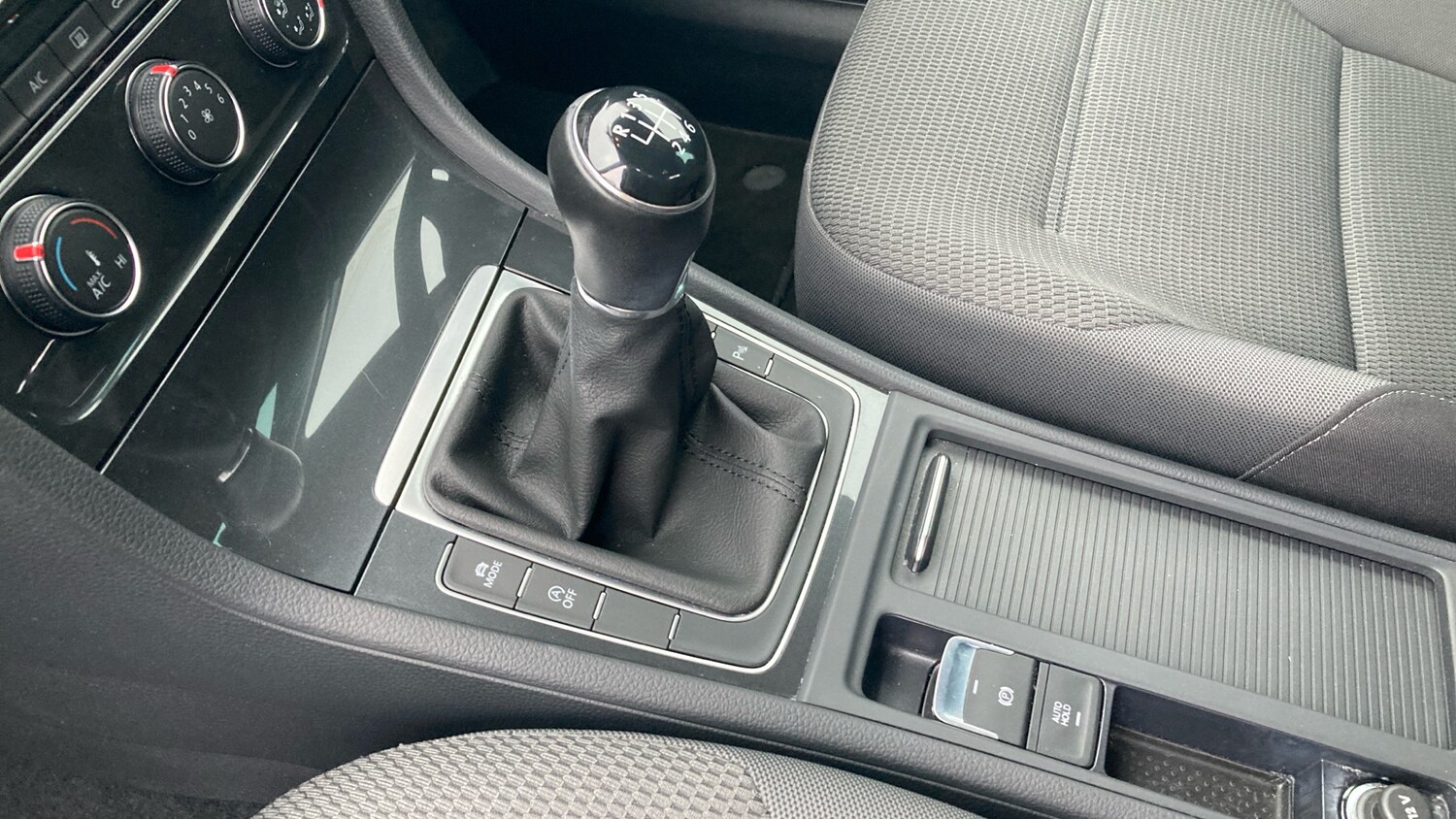 Used Volkswagen Golf 2019 for sale - 77417330: Photo 13