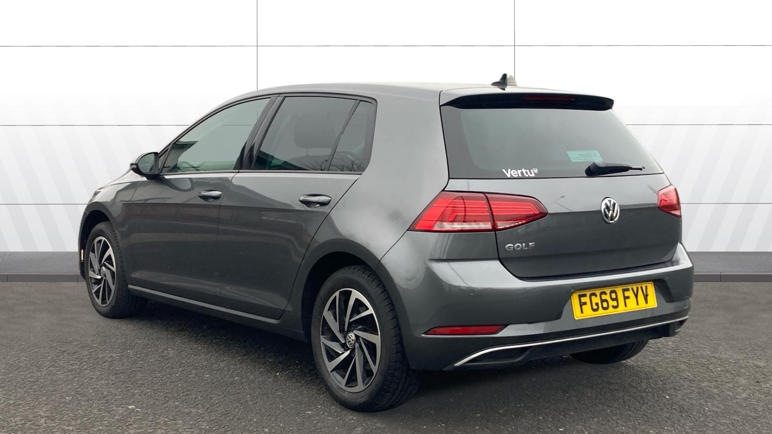 Used Volkswagen Golf 2019 for sale - 77417330: Photo 2