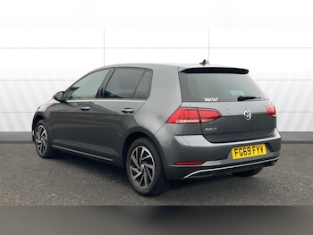 Used Volkswagen Golf 2019 for sale - 77417330: Photo