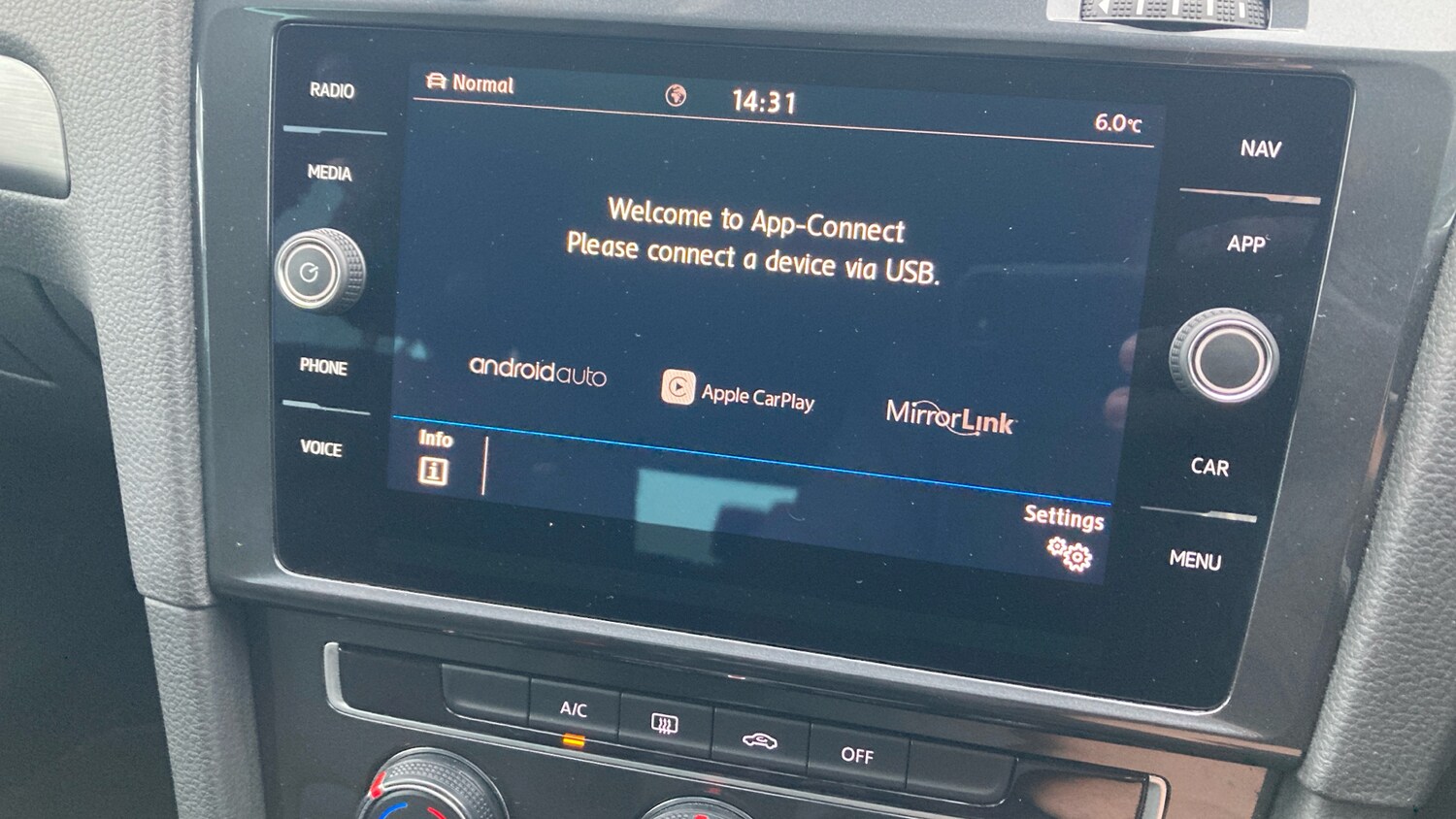 Used Volkswagen Golf 2019 for sale - 77417330: Photo 35