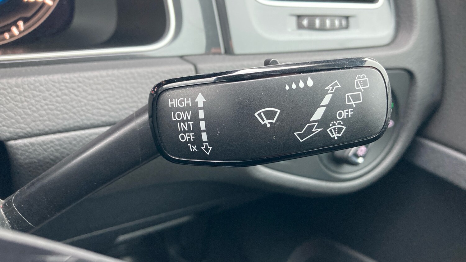 Used Volkswagen Golf 2019 for sale - 77417330: Photo 41