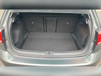 Used Volkswagen Golf 2019 for sale - 77417330: Photo