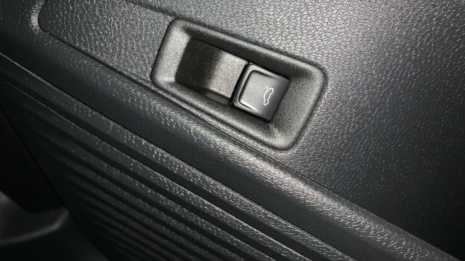 Used Volkswagen ID.4 2025 for sale - 76894384: Photo 28