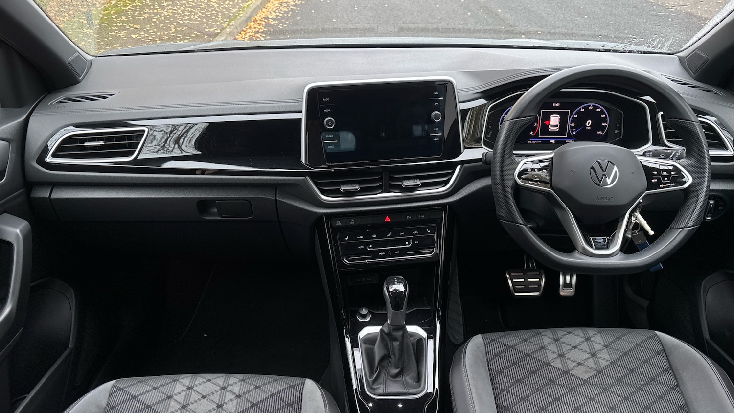 Used Volkswagen T-Roc 2022 for sale - 76520955: Photo 10