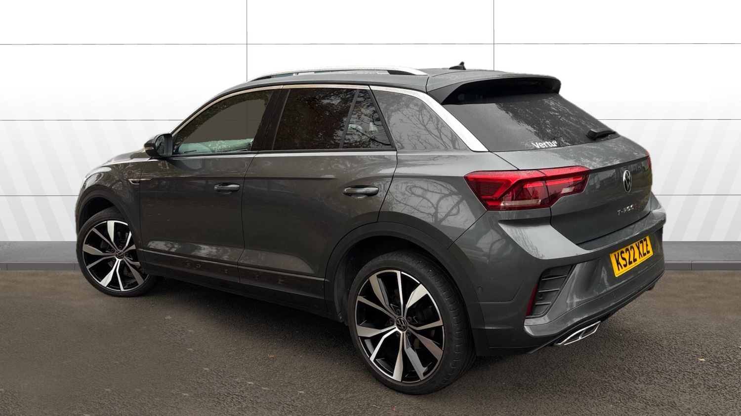 Used Volkswagen T-Roc 2022 for sale - 76520955: Photo 2