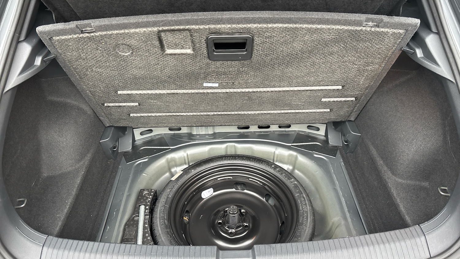 Used Volkswagen T-Roc 2022 for sale - 76520955: Photo 26