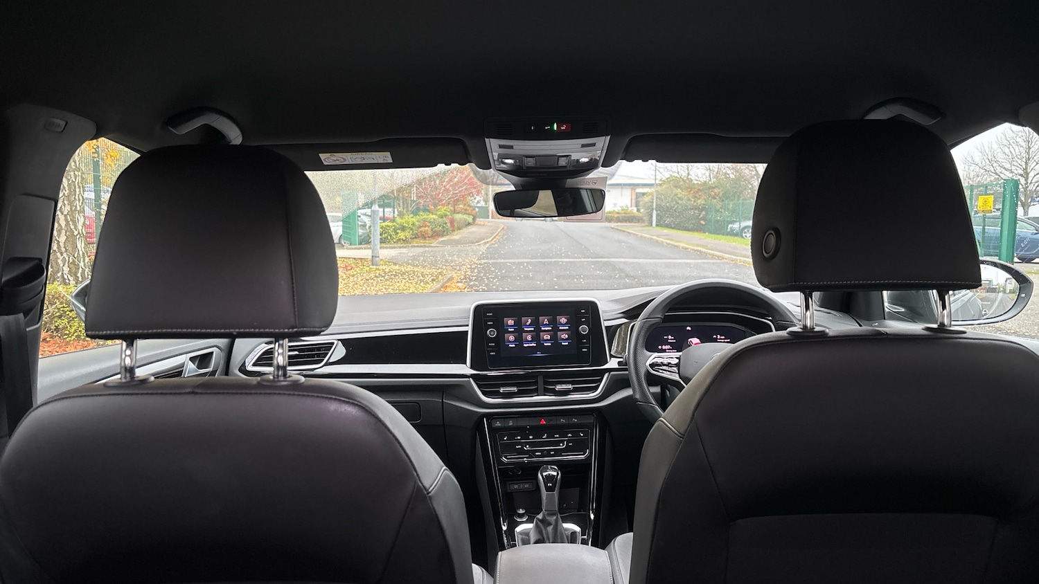 Used Volkswagen T-Roc 2022 for sale - 76520955: Photo 27