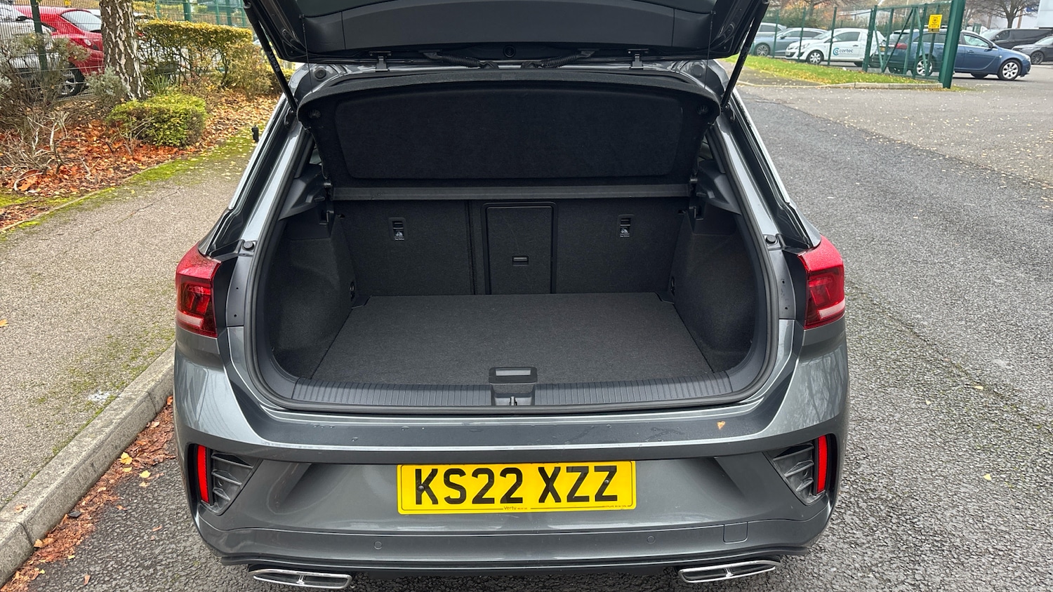 Used Volkswagen T-Roc 2022 for sale - 76520955: Photo 4