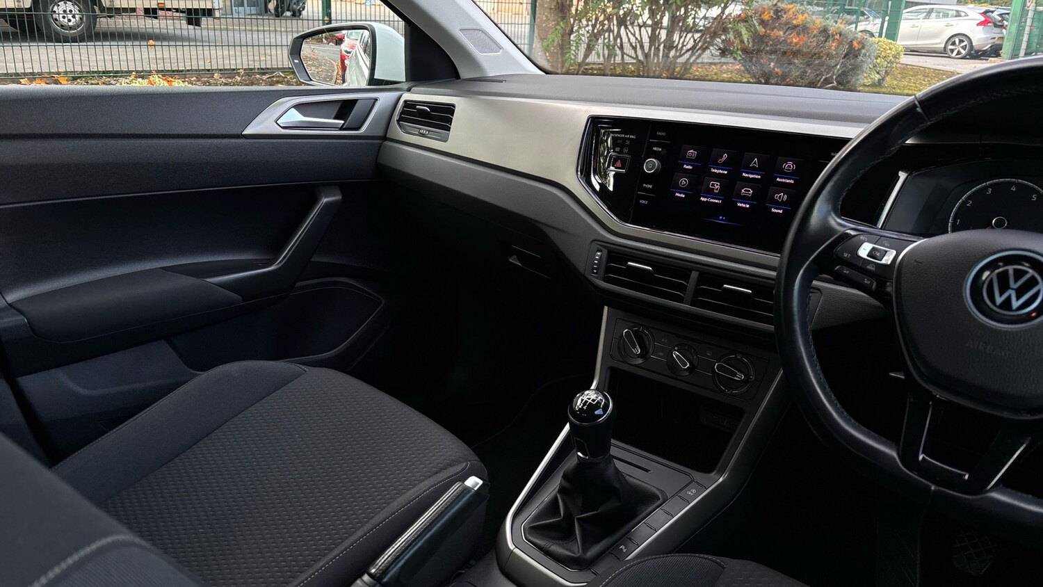 Used Volkswagen Polo 2020 for sale - 76382530: Photo 14