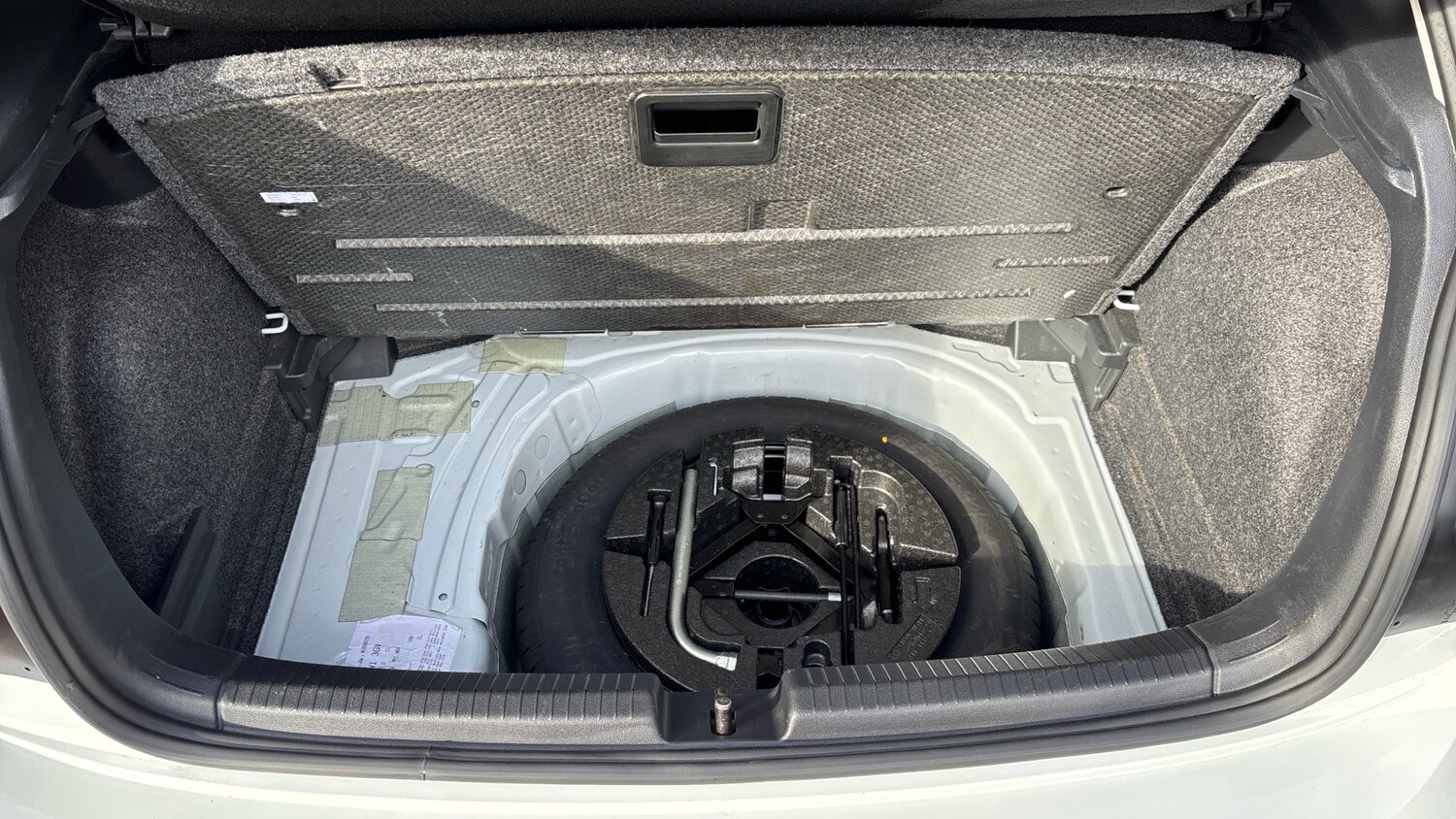 Used Volkswagen Polo 2020 for sale - 76382530: Photo 28