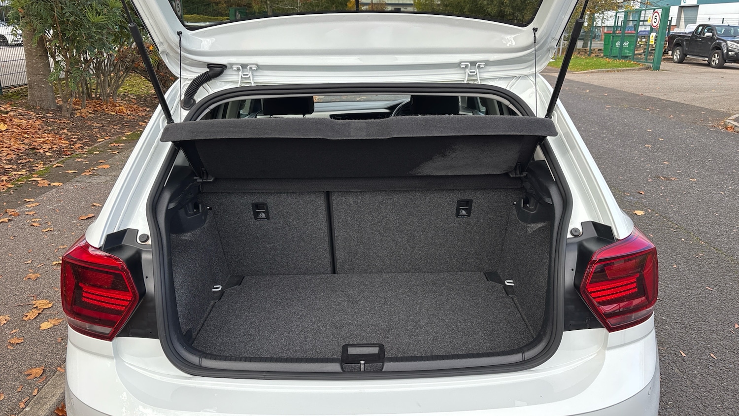 Used Volkswagen Polo 2020 for sale - 76382530: Photo 4