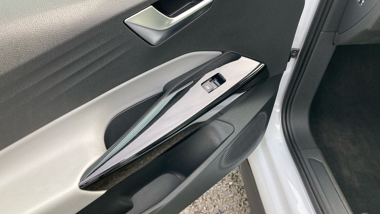 Used Volkswagen ID.3 2022 for sale - 77589697: Photo 8