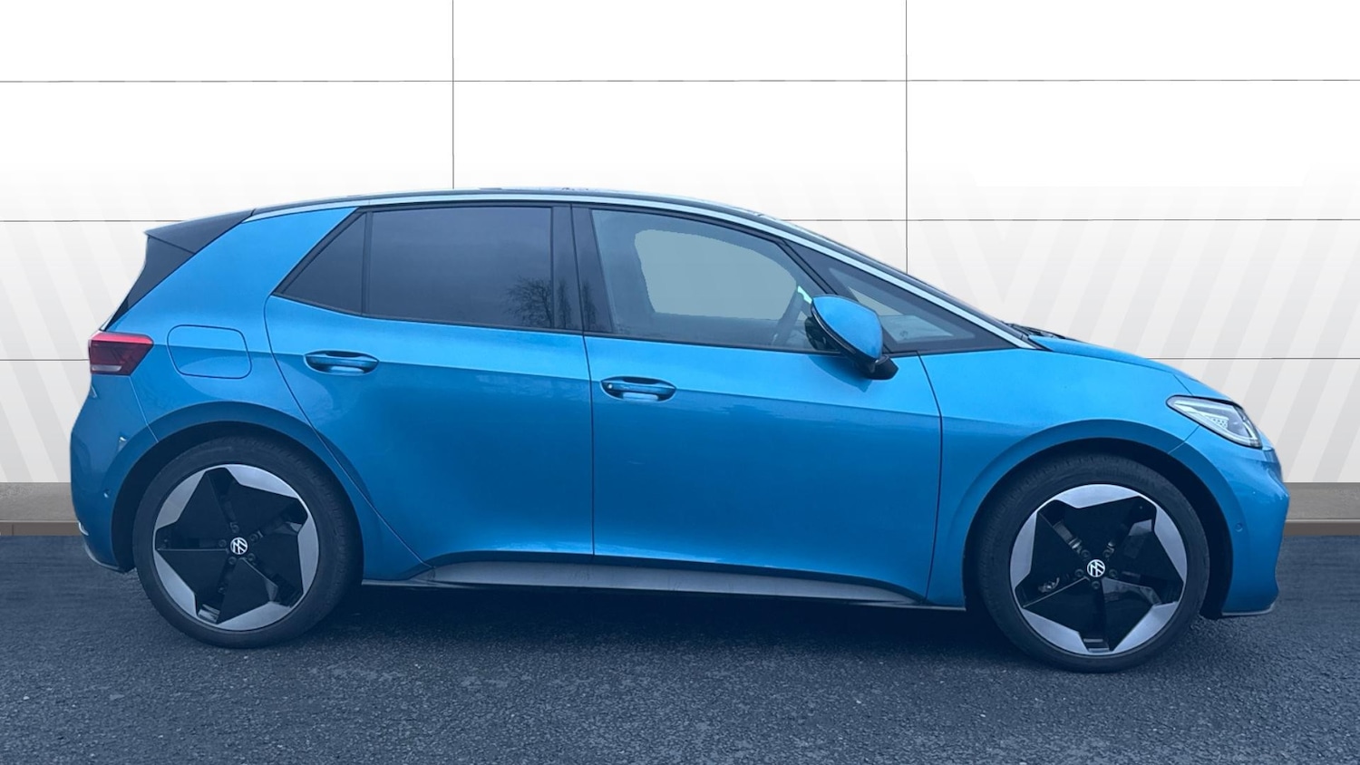 Used Volkswagen ID.3 2025 for sale - 77385036: Photo 5