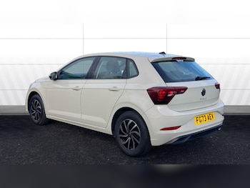 Used Volkswagen Polo 2023 for sale - 76490444: Photo