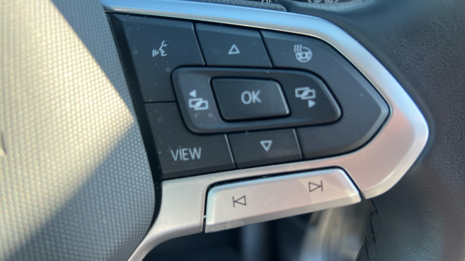 Used Volkswagen Tiguan 2022 for sale - 77774984: Photo 32