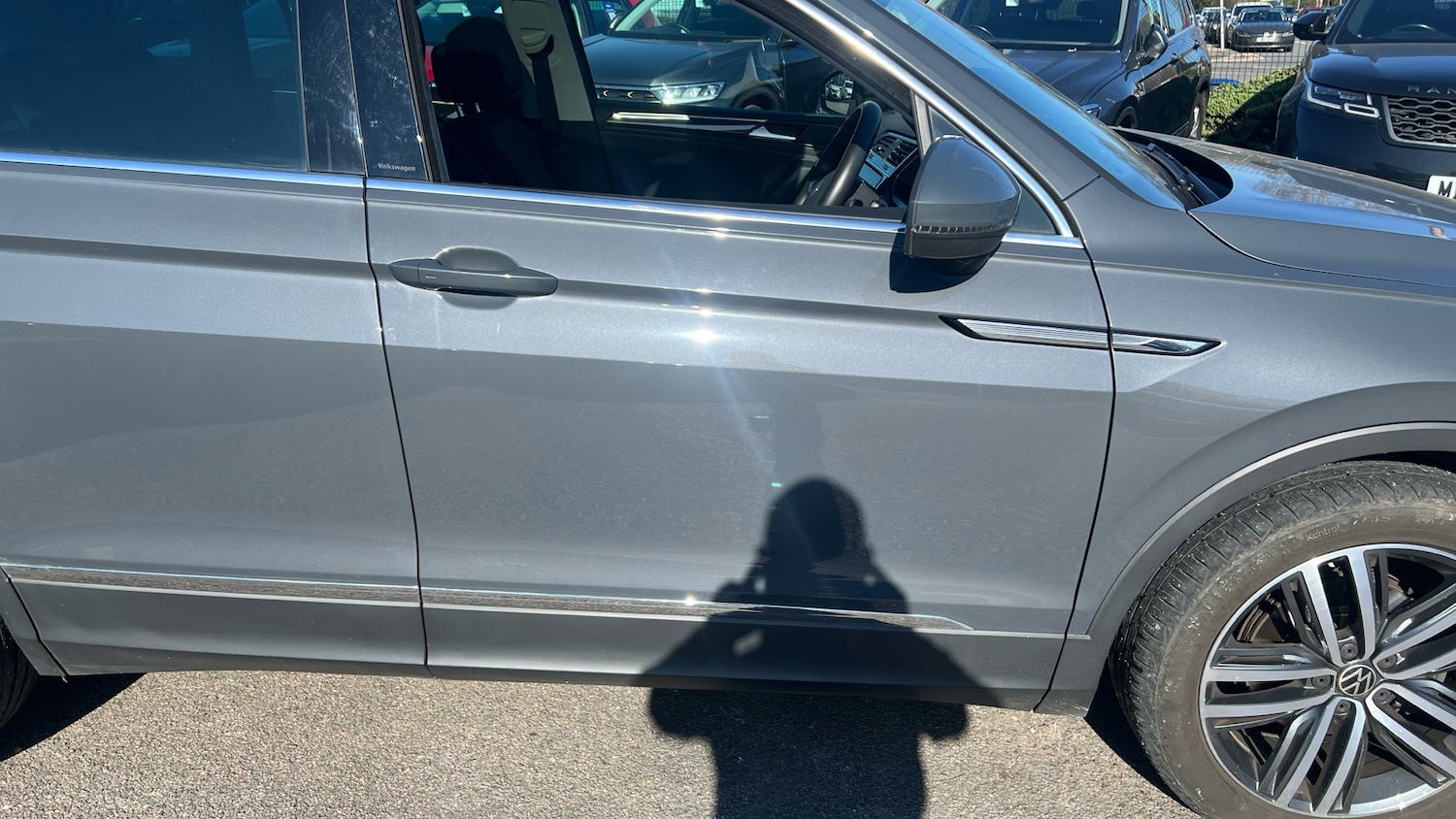 Used Volkswagen Tiguan 2022 for sale - 77774984: Photo 37