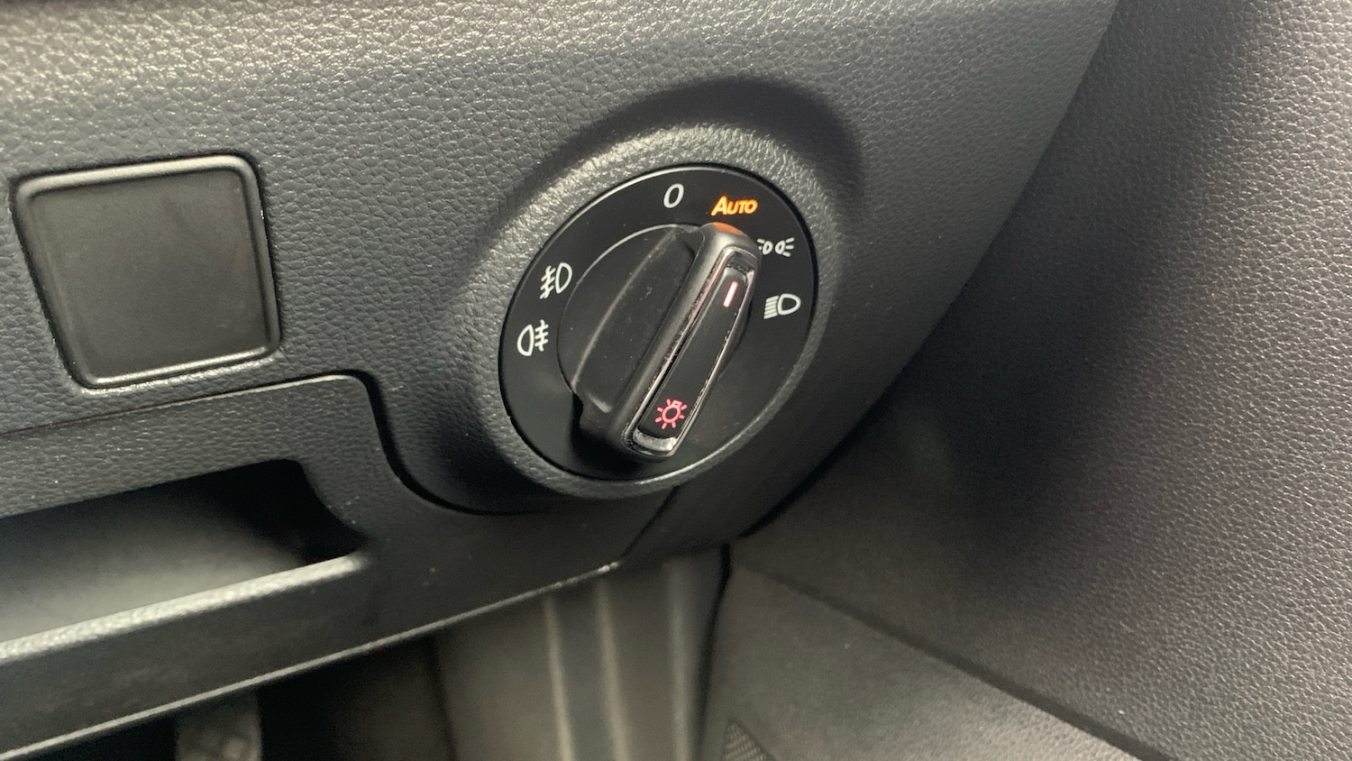 Used SEAT Arona 2018 for sale - 77207326: Photo 23