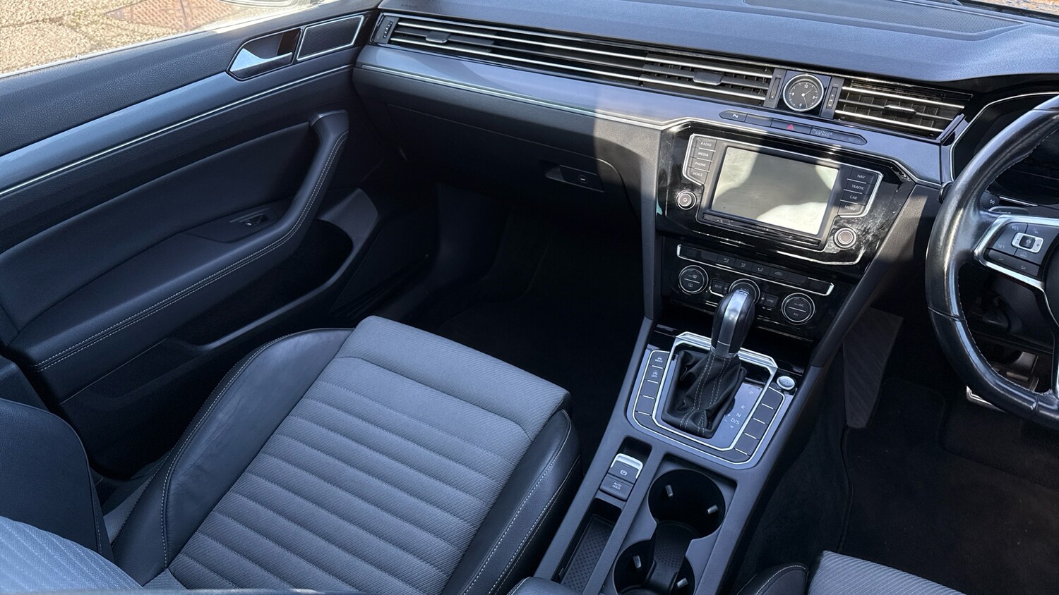 Used Volkswagen Passat 2017 for sale - 77557123: Photo 14