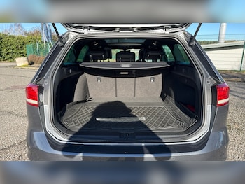 Used Volkswagen Passat 2017 for sale - 77557123: Photo