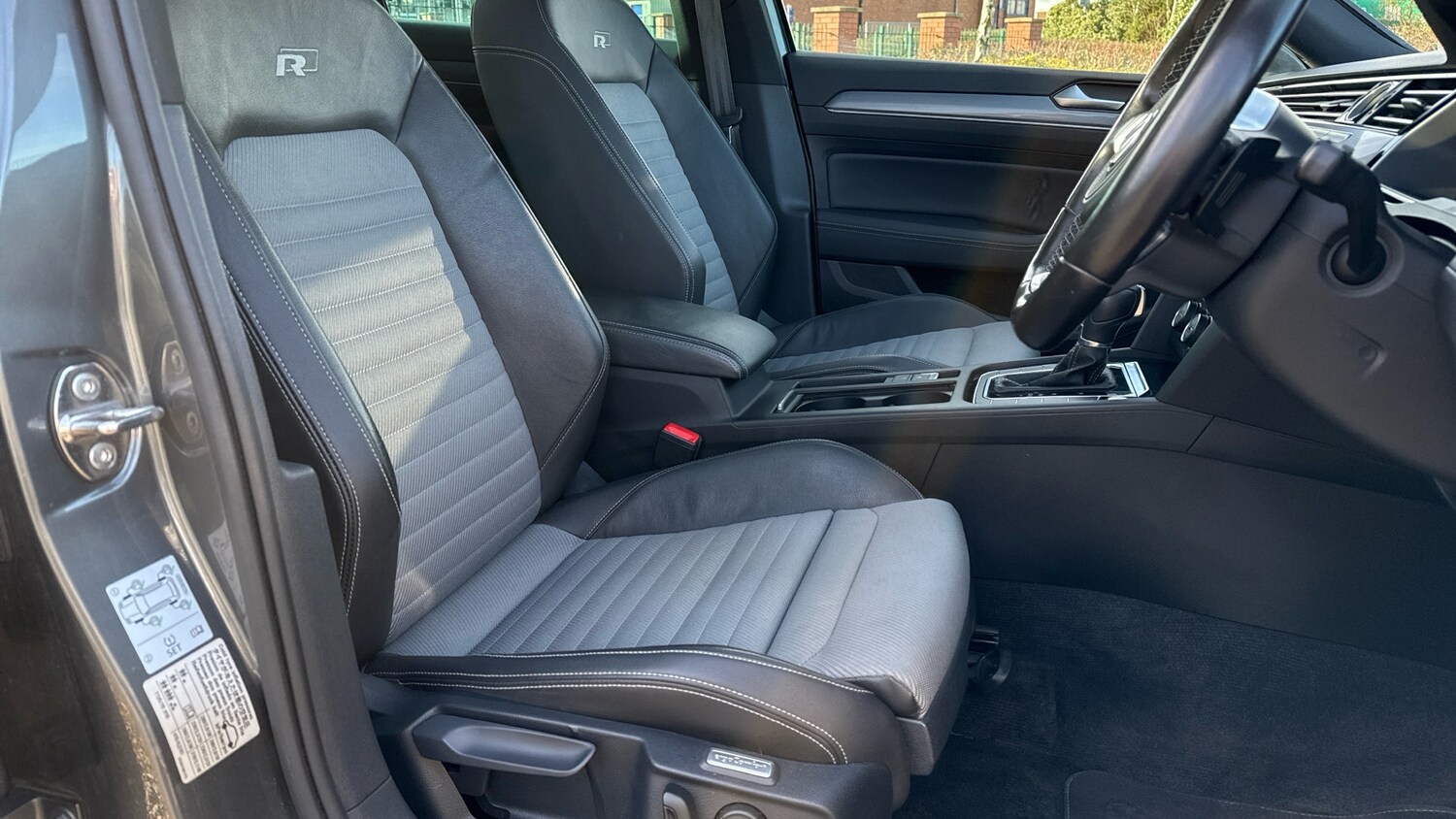 Used Volkswagen Passat 2017 for sale - 77557123: Photo 52