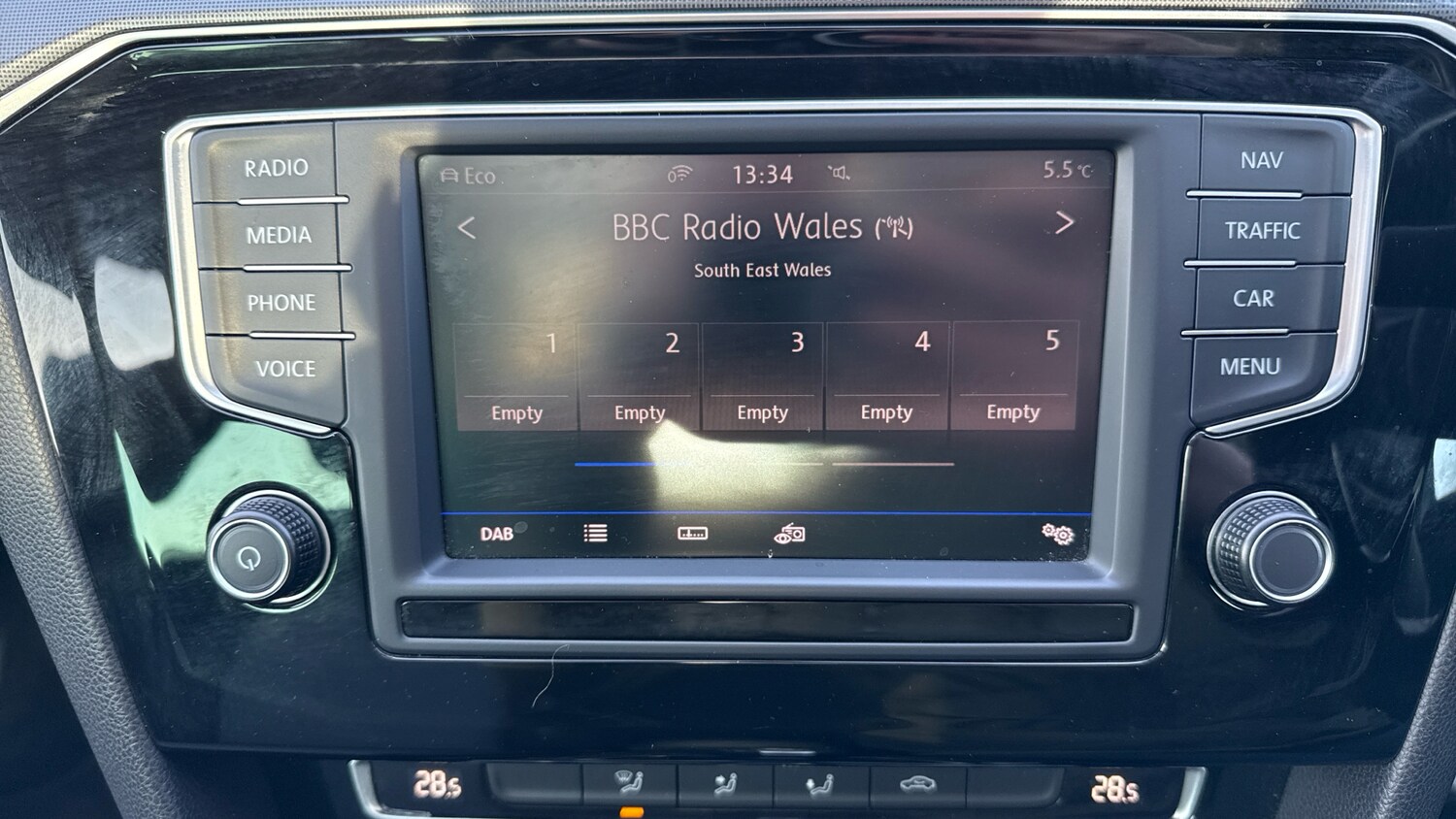 Used Volkswagen Passat 2017 for sale - 77557123: Photo 60